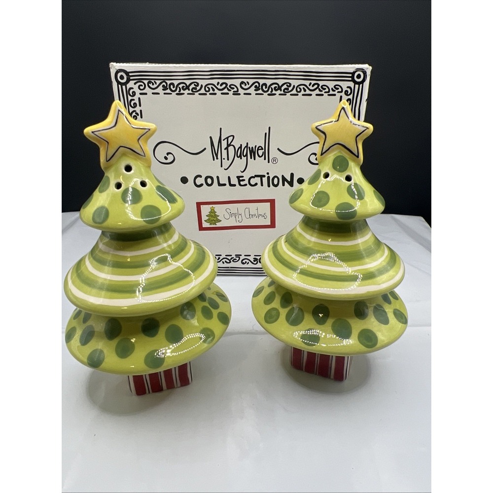 Retired Mandy M Bagwell Collection Simply Christmas Christmas Tree Salt & Pepper